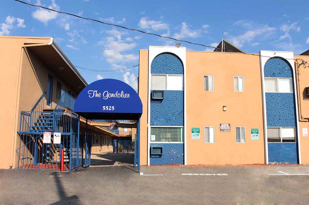 Thank you for viewing our Outside 16 at The Gondolier Apartments in the city of Long Beach.
